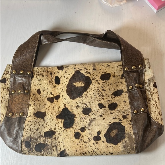 Wild Elegance Leopard Print Shoulder Bag - Picture 1 of 11